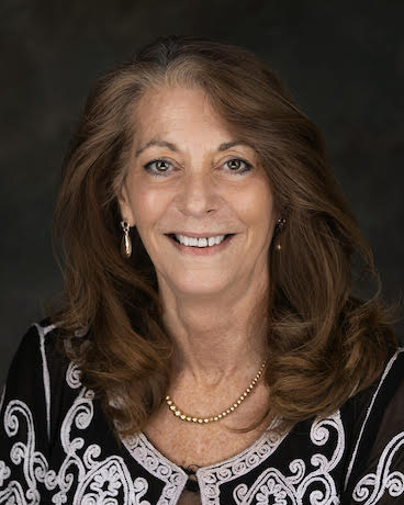 Betty Norckauer, Senior Accountant